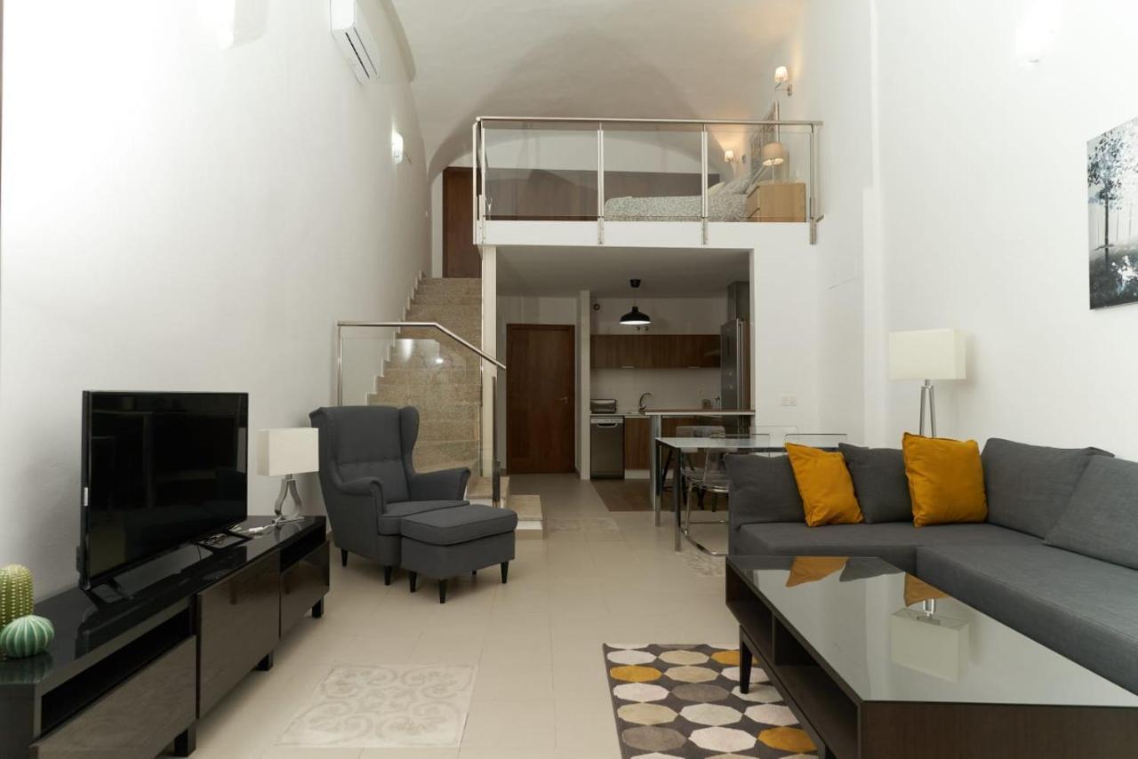 Apartamento Turistico Centro Monumental -- Касерес Экстерьер фото